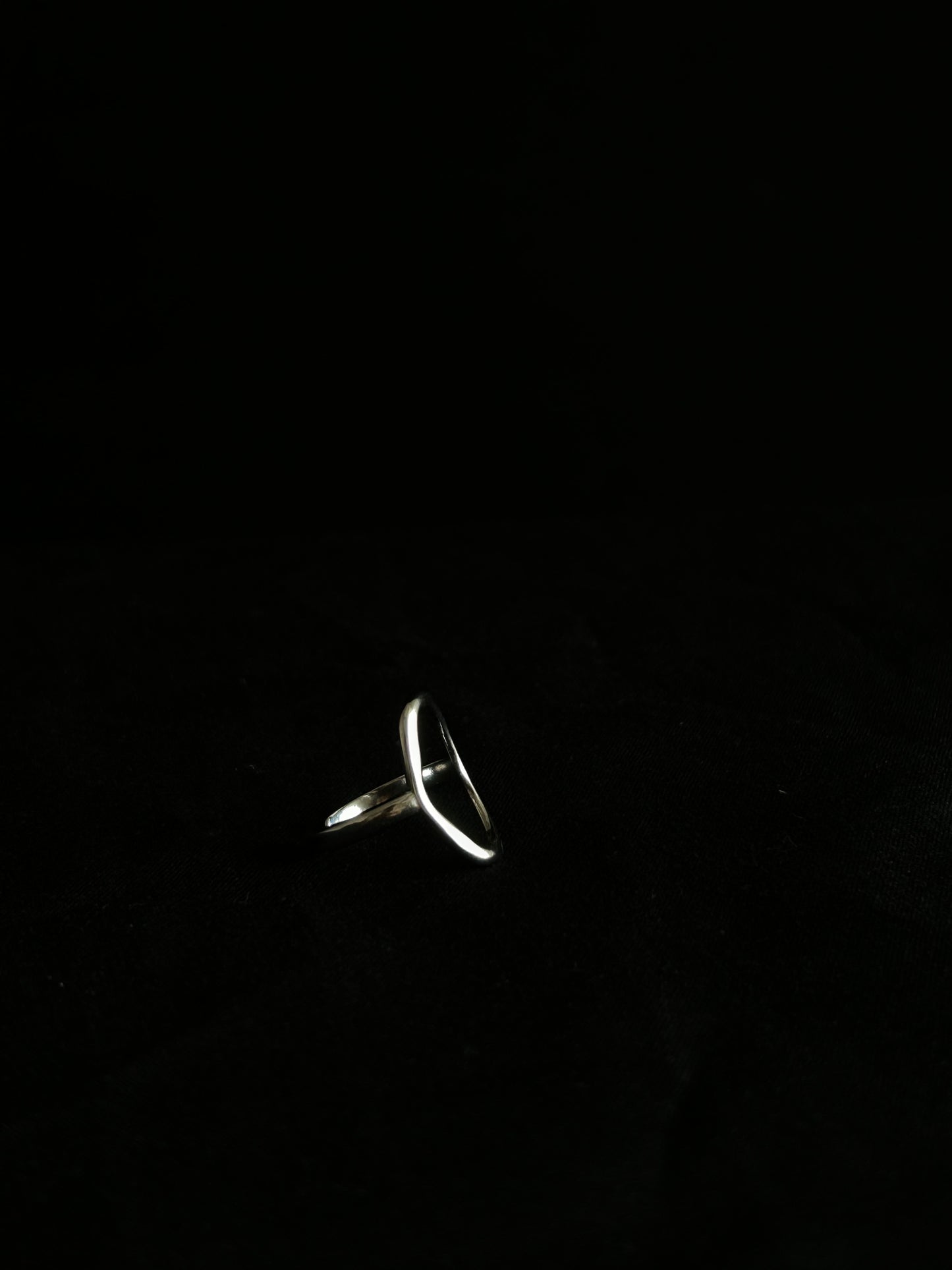 Anillo Liora